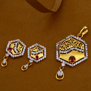 916 Gold Hallmark Fancy Ladies Pendant Set FP