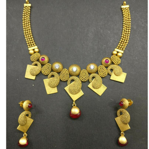 916 Gold Antique Mango Design Bridal Necklace