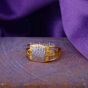 916 Gold CZ Mens Gorgeous Ring MR910