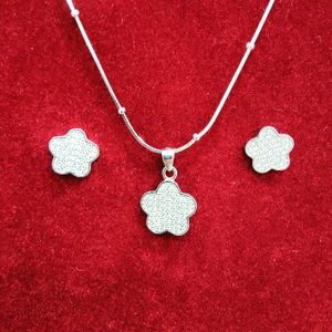 925 silver flower design pendant set