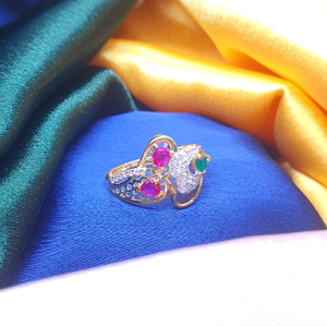 Gold 22.k Diamond Ladies Fancy Ring