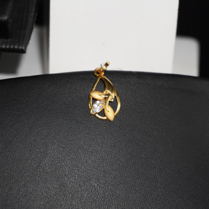 Gold Fancy Plain Pendants 65R189