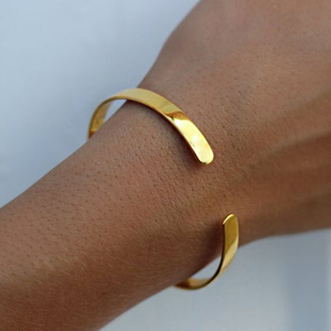 22 kt solid yellow gold open wide boho chic c
