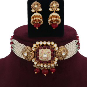 Colourful Pearl Stunning Gold Studded Necklac