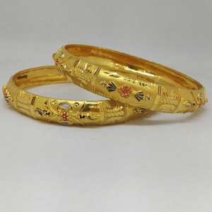 22kt gold bangali designed bangle