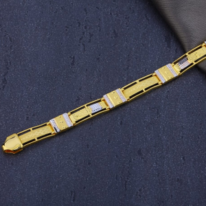 916 Gold CZ Mens Plain Bracelet MPB301