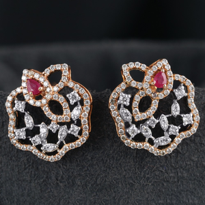 18kt designer diamond studs earrings
