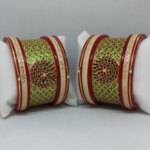 22 KT GOLD FLOWER DESIGNED RAS PATLA