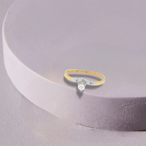 Lustrous 22 karat yellow gold ganesha finger 