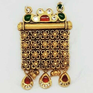 22 KT Gold Rajwadi Antique Pendant