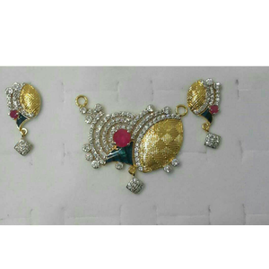 Indian Traditional 916 Gold Pendant Set