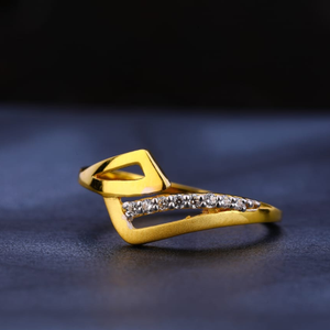 916 gold cz hallmark ladies ring lr340