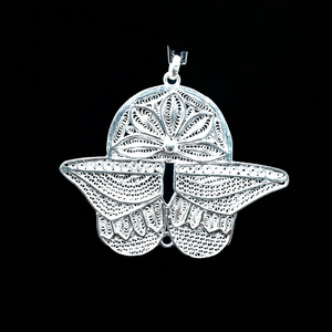 Silver light weight design pendants