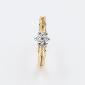 14kt Rose Gold Single Star Daimond Ring