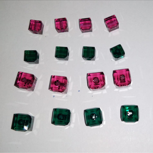 0.15ct square multicolored pearl-moti