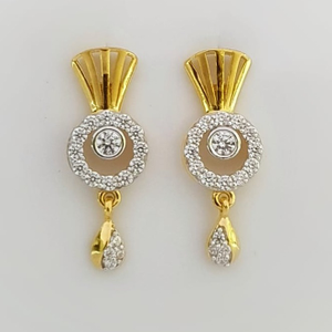 916 gold cz attractive earring for women