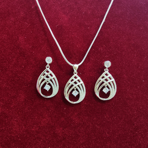 925 silver chain oval hanging pendant set