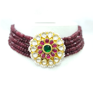 Full choker with Middle flower work design wi