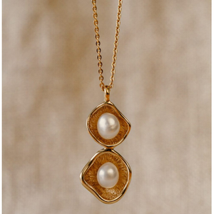 Gold and pearl Fancy Necklace