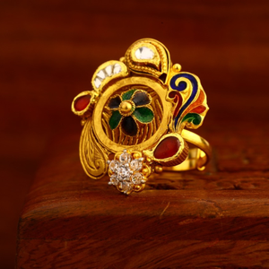 916 Gold Antique Ladies Ring LAR225