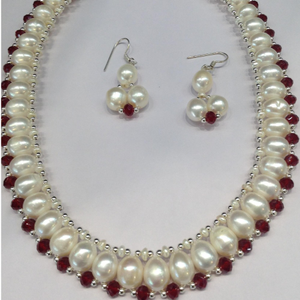 Freshwater White Oval&nbsp;Pearls And Red Crystal