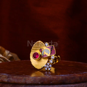 916 Gold Hallmark Fancy Ladies Antique Ring L