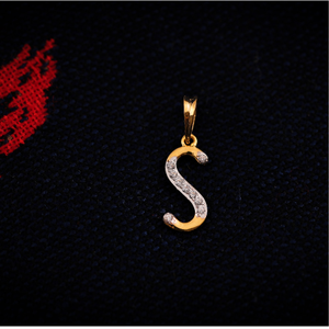 22K ALPHABET PENDANT
