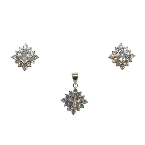 925 Sterling Silver Square Shaped Modern Pend