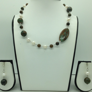 Freshwater cream pearls and melagite silver