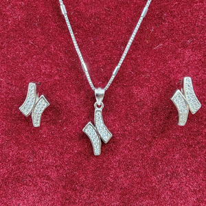 925 Sterling Silver Chain Pendant Set