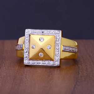 22K Gold CZ Gents Ring