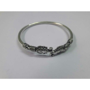 Albeli Silver Elephant Casting Kada