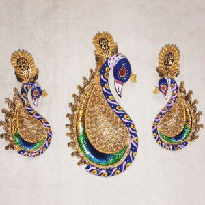 Gold Ladies Meenakari Antique Pendant Set