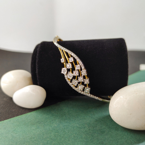 14K Gold Stunning Diamond Bracelet JBRC14