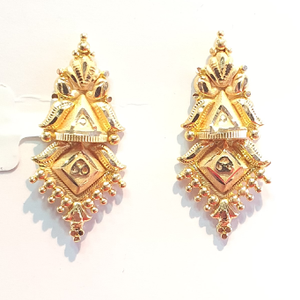 22k fancy yellow Gold earrings