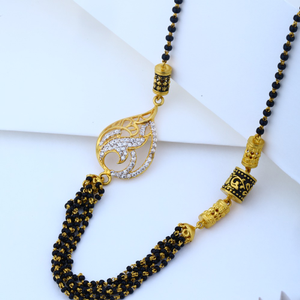 916 gold Hallmark Beautiful Pendant Mangalsut