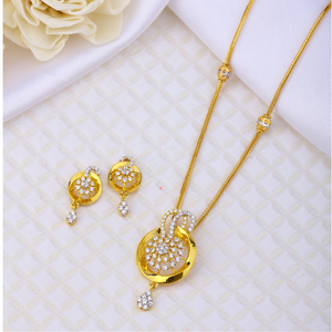 916 gold round shape diamond pendant set