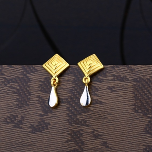 22 carat gold delicate ladies earrings RH-LE5