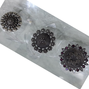 Antique black oxidised butti