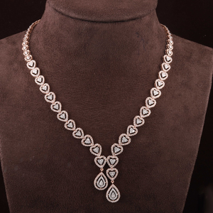 18kt rose gold designer diamond necklace