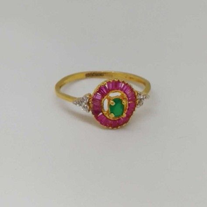 22 kt Gold Ladies Branded Ring