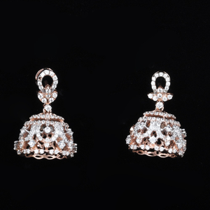 18kt designer diamond earrings