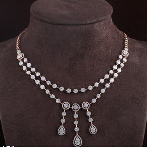 18KT Gold Gorgeous Design Diamond Necklace