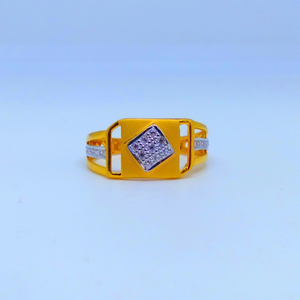 22 KT 916 Hallmark mate rhombus design gents 