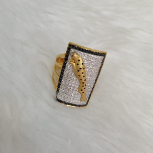 916 gold casting Jaguar design gents ring