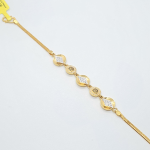 22.k Gold Fancy Diamond Bracelet