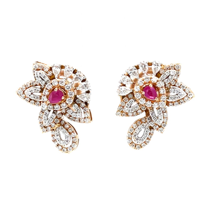 Incroyable diamond earring with red colour st