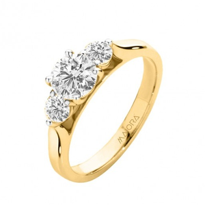 Classy solitaire ring