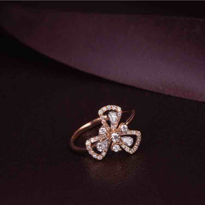 18KT Rose Gold Designer Diamond Rose Ring