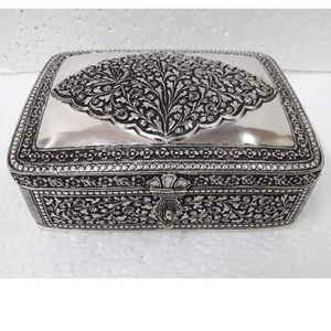 92.5 pure silver dry fruit box (pandan) in fi